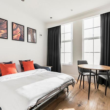 Modern Aptmt, 2 Stops To Central London, Smart Lock, Netflix Ealing Exteriör bild