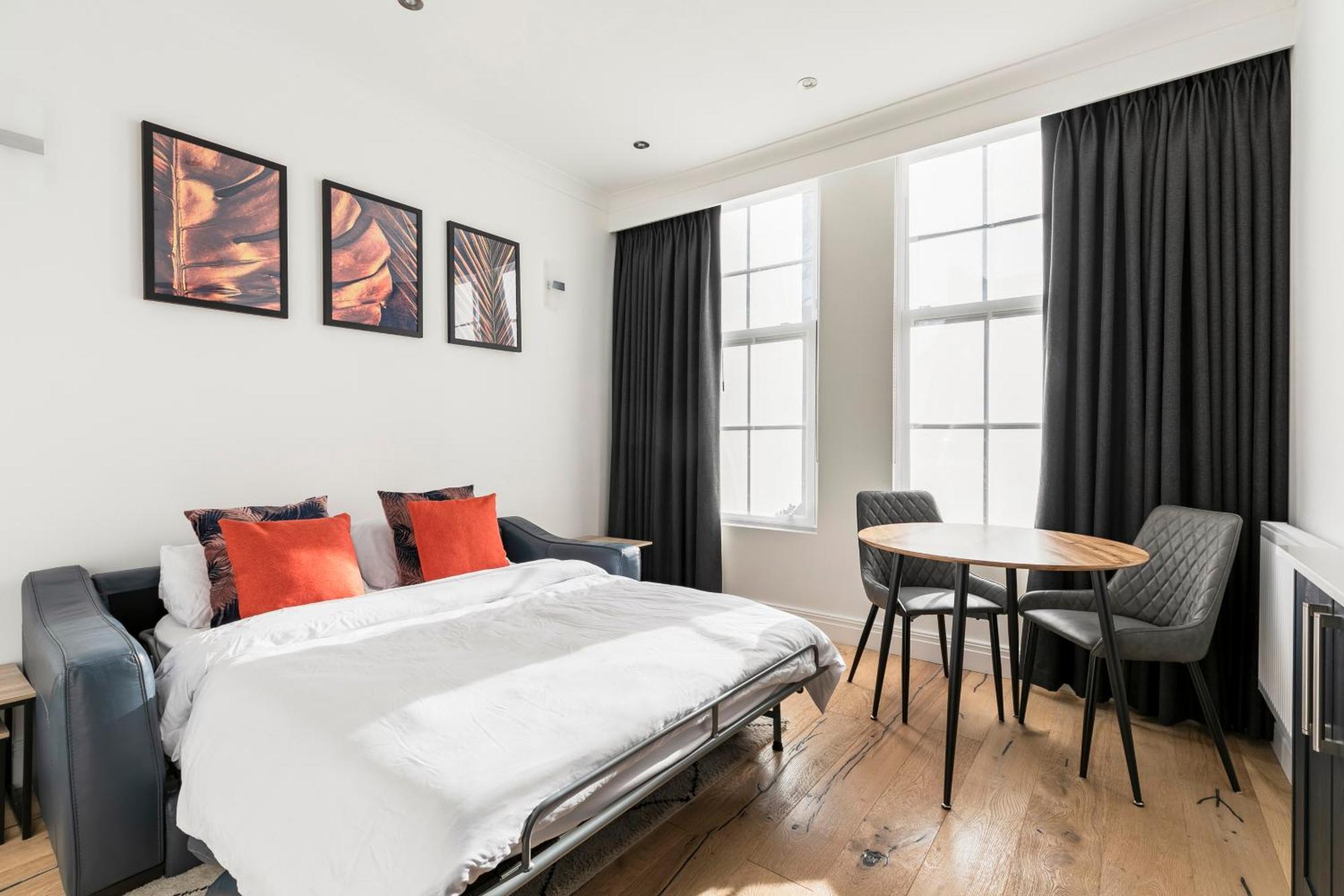 Modern Aptmt, 2 Stops To Central London, Smart Lock, Netflix Ealing Exteriör bild